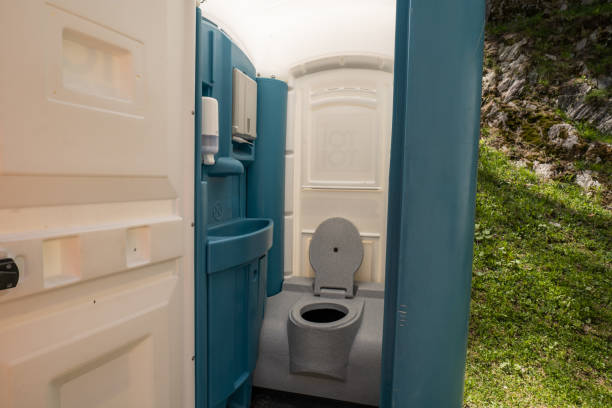 Affordable portable toilet rental in La Verne, CA